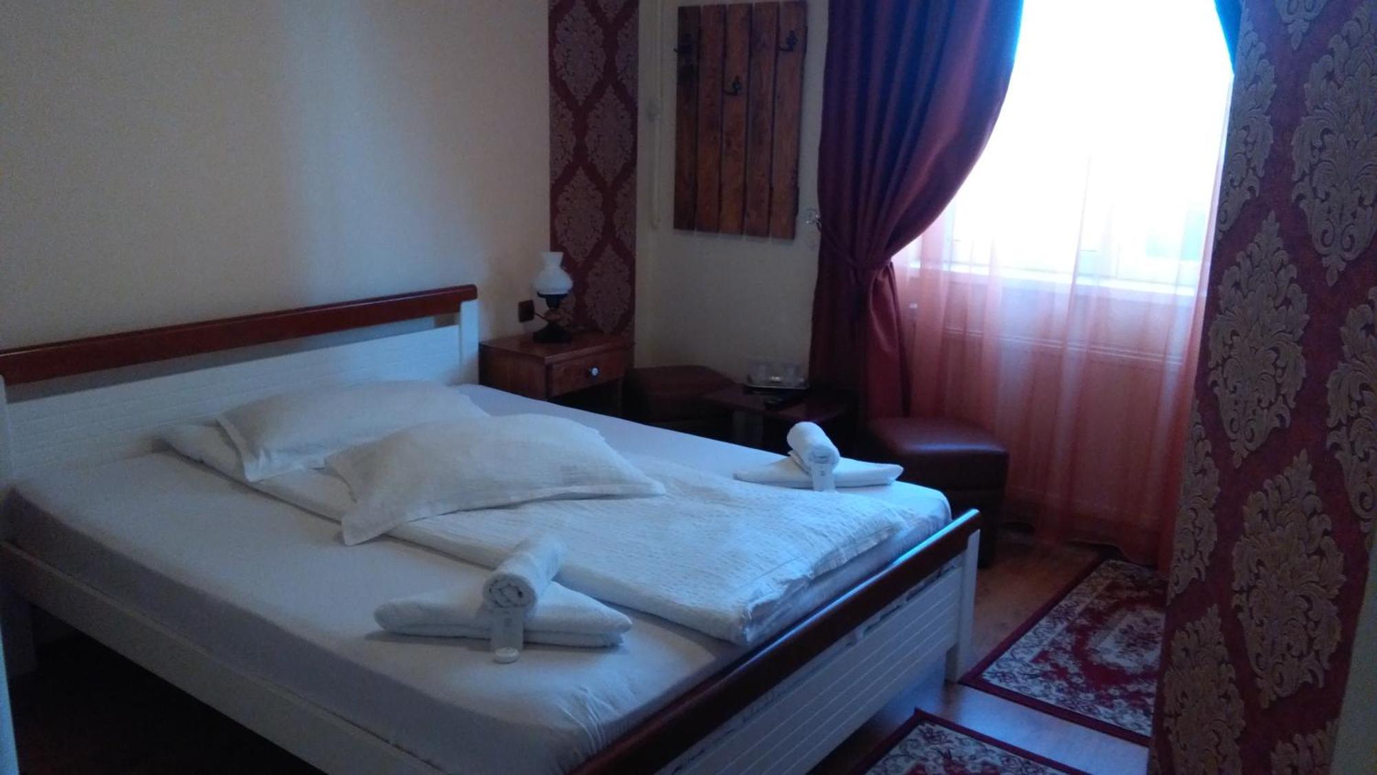 Vila Nicoleta Hotel Sibiu Ngoại thất bức ảnh