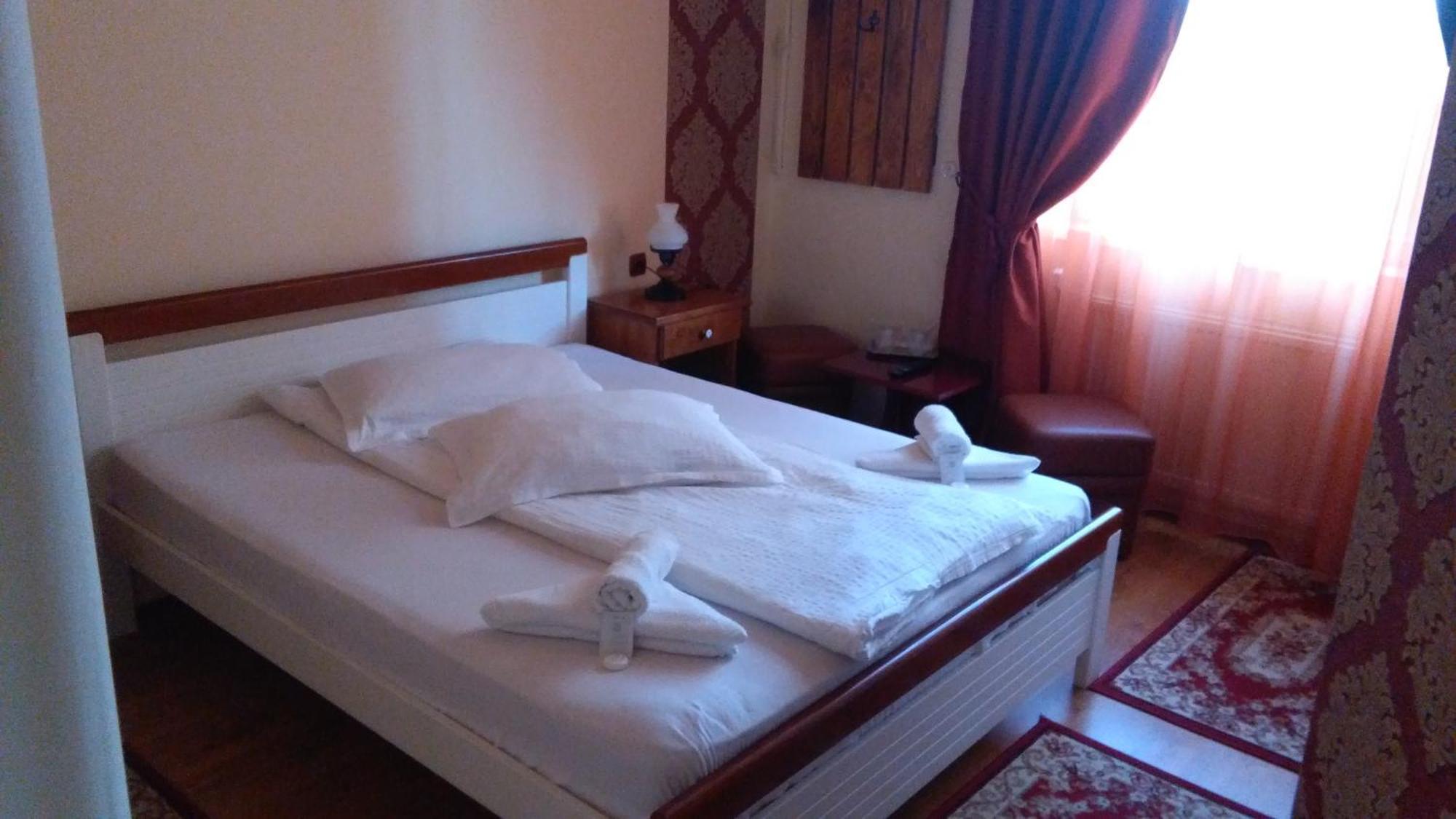 Vila Nicoleta Hotel Sibiu Ngoại thất bức ảnh