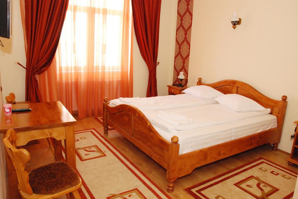 Vila Nicoleta Hotel Sibiu Ngoại thất bức ảnh