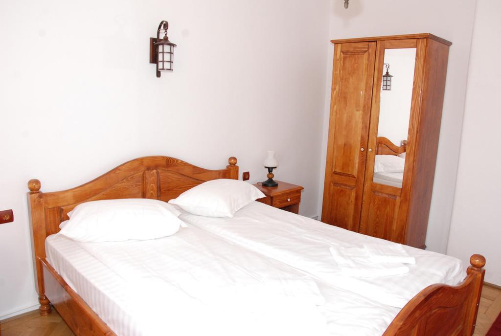 Vila Nicoleta Hotel Sibiu Ngoại thất bức ảnh